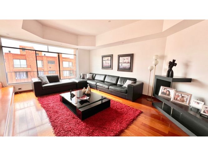 Apartamento de 6 alcobas en venta en San Patricio, Bogotá, 520 m² · foto 8 de 24