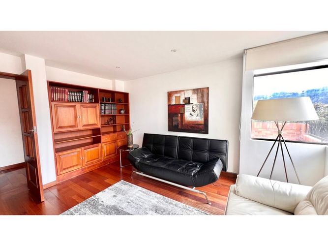 Apartamento de 6 alcobas en venta en San Patricio, Bogotá, 520 m² · foto 11 de 24