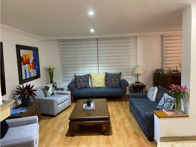 Apartamento de 4 alcobas en venta en Santa Barbara, Bogotá, 220 m² · foto 9 de 23