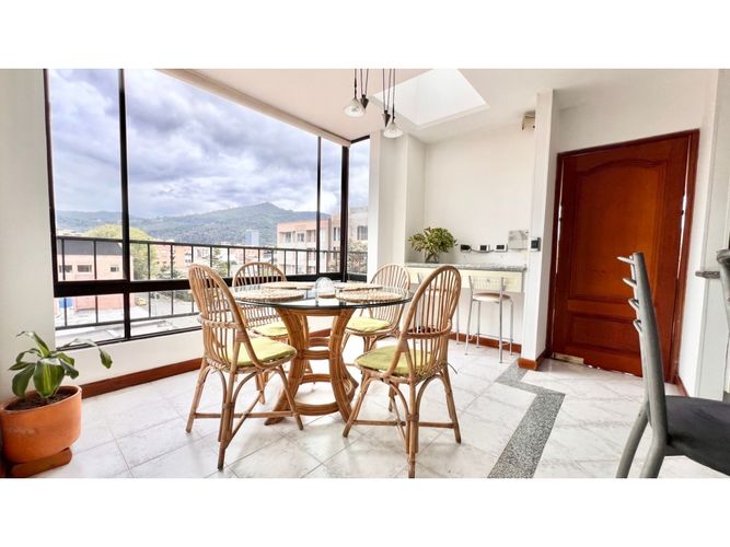 Apartamento de 6 alcobas en venta en San Patricio, Bogotá, 520 m² · foto 17 de 24