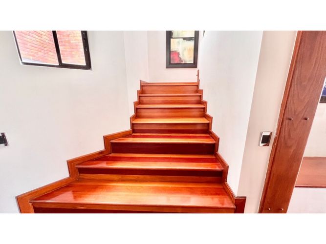 Apartamento de 6 alcobas en venta en San Patricio, Bogotá, 520 m² · foto 20 de 24