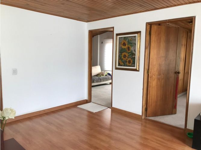 Apartamento de 4 alcobas en venta en Santa Barbara, Bogotá, 220 m² · foto 23 de 23