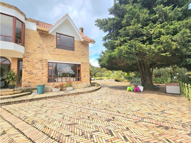 Casa de 3 alcobas en venta en Yerbabuena, Chía, 623 m² · foto 4 de 24
