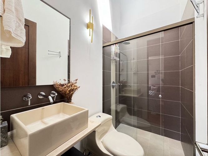 Casa de 3 alcobas en venta en La Sebastiana, Envigado, 246 m² · foto 19 de 24