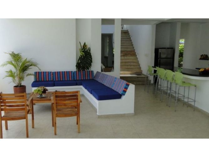 Casa de 4 alcobas en venta en Bosques De Peñalisa, Ricaurte, 210 m² · foto 3 de 9