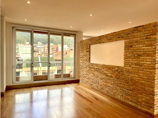 Apartamento de 3 alcobas en venta en Los Rosales, Bogotá, 307 m² · foto 7 de 24
