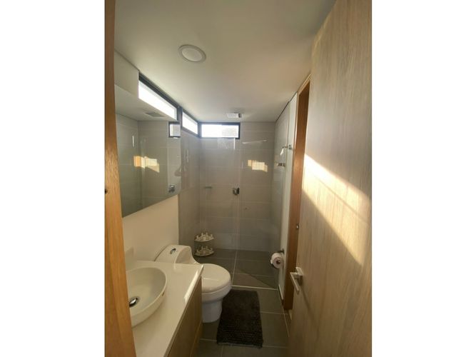 Apartamento de 2 alcobas en arriendo en Vía Las Palmas, Medellín, 70 m² · foto 15 de 24