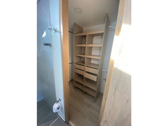 Apartamento de 2 alcobas en arriendo en Vía Las Palmas, Medellín, 70 m² · foto 17 de 24