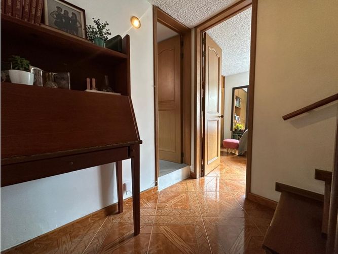 Casa de 4 alcobas en venta en Cedritos, Bogotá, 80 m² · foto 5 de 14