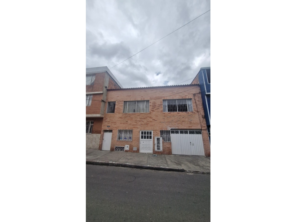 Casa en venta en Venecia, Bogotá · foto 3 de 24