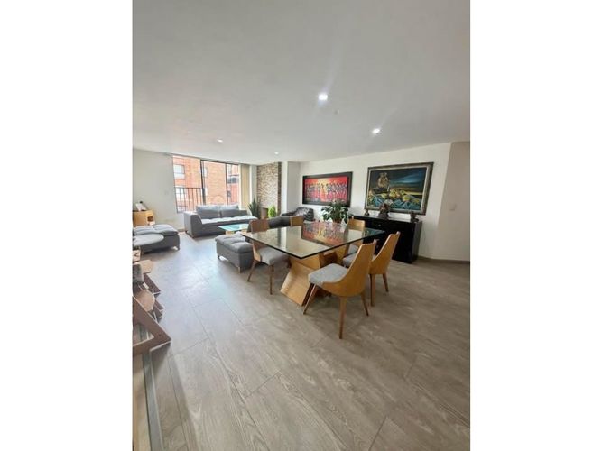 Apartamento en venta en Santa Barbara, Bogotá · foto 3 de 15