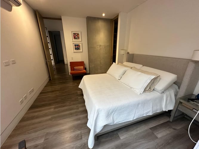 Apartamento de 2 alcobas en venta en Arboledas, Cali, 182 m² · foto 5 de 11