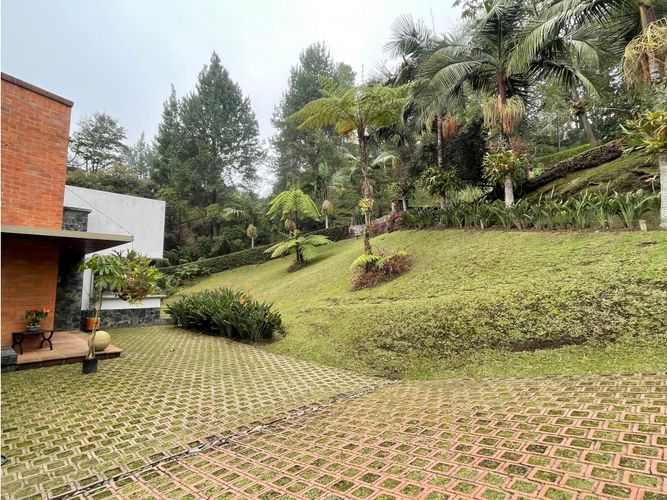 Casa de 4 alcobas en venta en Las Palmas, Envigado, 600 m² · foto 5 de 24