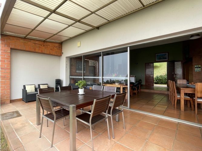 Casa de 4 alcobas en venta en Las Palmas, Envigado, 600 m² · foto 11 de 24
