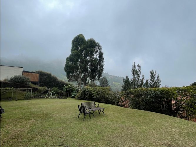 Casa de 4 alcobas en venta en Las Palmas, Envigado, 600 m² · foto 24 de 24