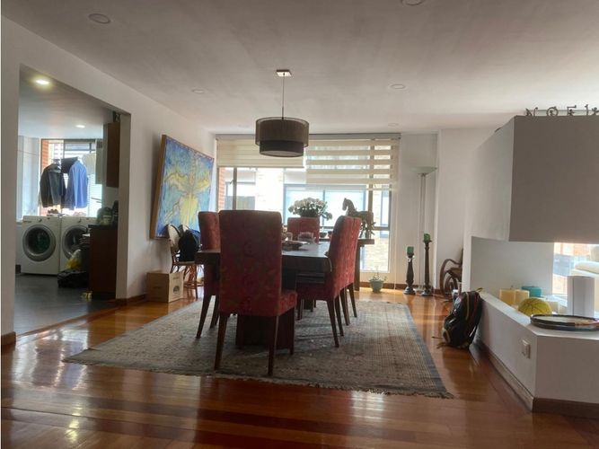 Apartamento de 4 alcobas en venta en Santa Barbara, Bogotá, 276 m² · foto 7 de 24