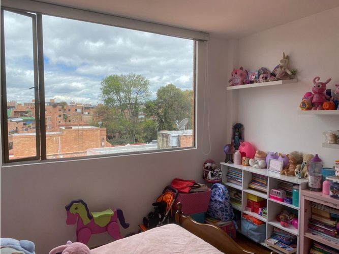 Apartamento de 4 alcobas en venta en Santa Barbara, Bogotá, 276 m² · foto 19 de 24