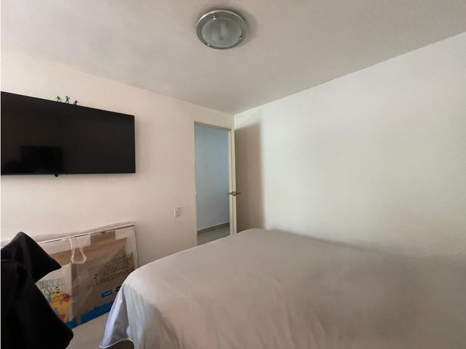 Apartamento de 3 alcobas en venta en El Poblado, Medellín, 85 m² · foto 10 de 17