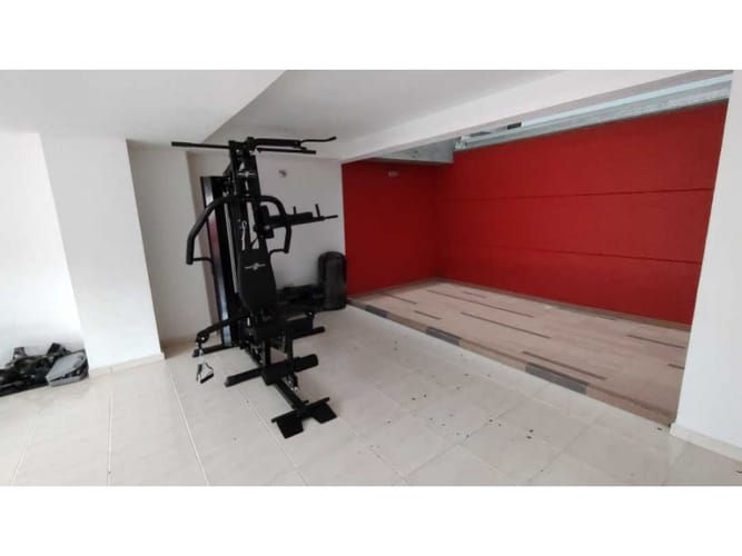 Apartamento de 3 alcobas en venta en La Victoria, Bello, 87 m² · foto 17 de 18