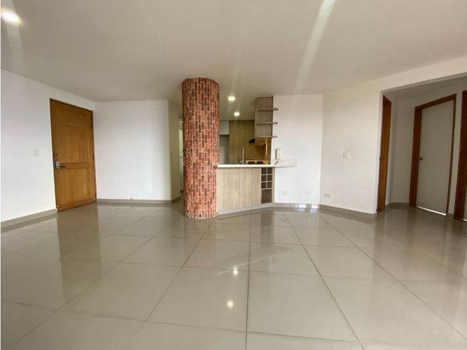 Apartamento de 2 alcobas en arriendo en La Florida, Medellín, 73 m² · foto 6 de 20