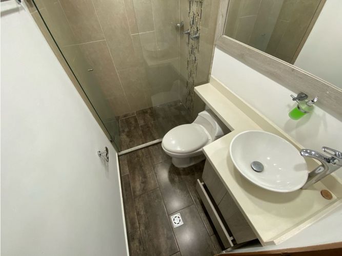 Apartamento de 2 alcobas en arriendo en La Florida, Medellín, 73 m² · foto 12 de 20