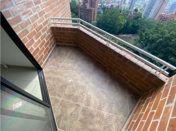 Apartamento de 2 alcobas en arriendo en La Florida, Medellín, 73 m² · foto 18 de 20