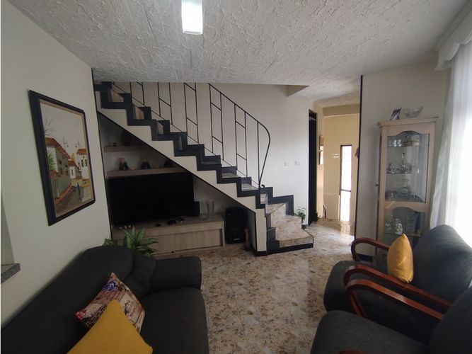 Casa en venta en Santa Monica, Dosquebradas · foto 6 de 16