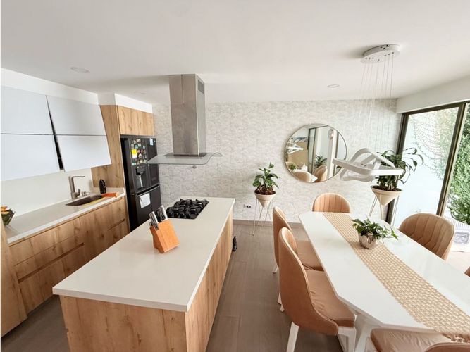 Casa de 4 alcobas en venta en La Ceja, 207 m² · foto 6 de 24