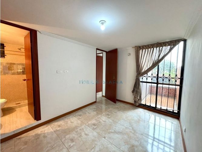 Apartamento de 3 alcobas en venta en Zona Centro, Madrid, 64 m² · foto 4 de 15