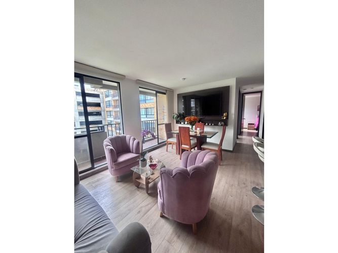 Apartamento de 3 alcobas en venta en El Hato, Funza, 69 m² · foto 2 de 18