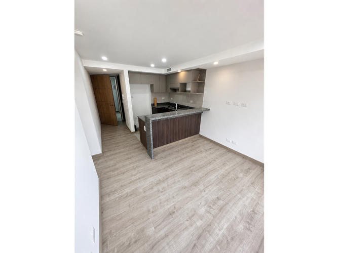 Apartamento en venta en La Felicidad, Bogotá · foto 6 de 12