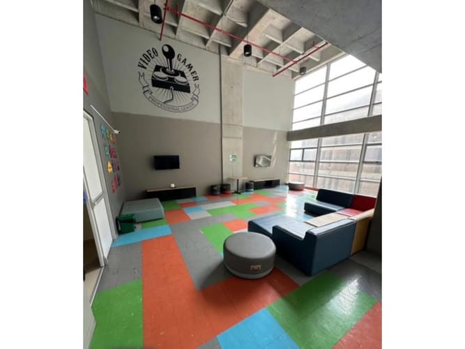 Apartamento de 2 alcobas en arriendo en Ciudad Del Río, Medellín, 80 m² · foto 11 de 22