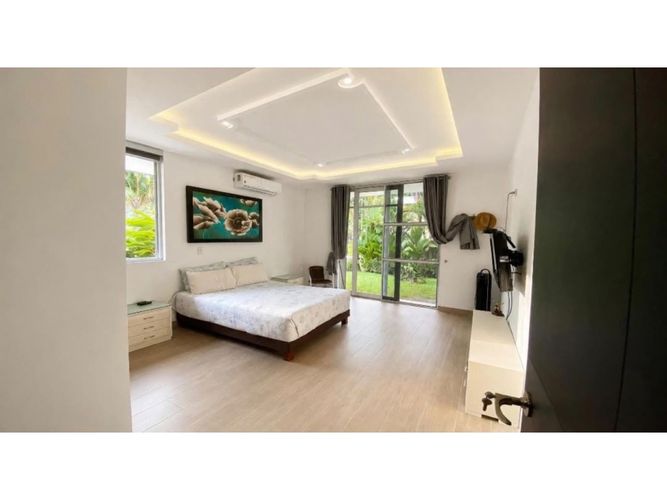 Casa de 4 alcobas en venta en Centro, Villavicencio, 540 m² · foto 7 de 10