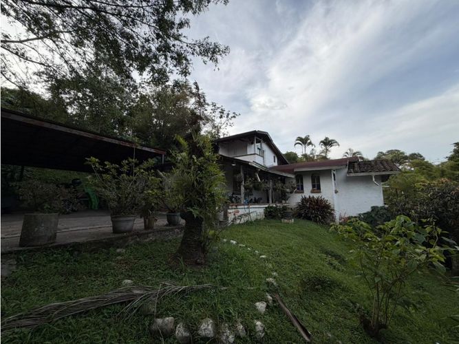 Casa de 7 alcobas en venta en La Aldea, La Estrella · foto 3 de 17