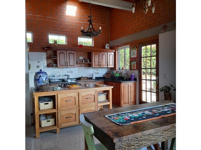 Casa de 3 alcobas en venta en La Clara, Guarne, 162 m² · foto 3 de 13