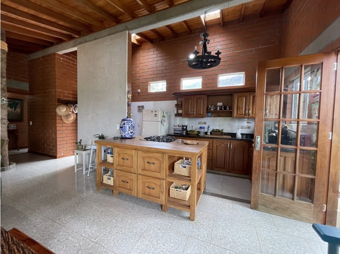 Casa de 3 alcobas en venta en La Clara, Guarne, 162 m² · foto 9 de 13