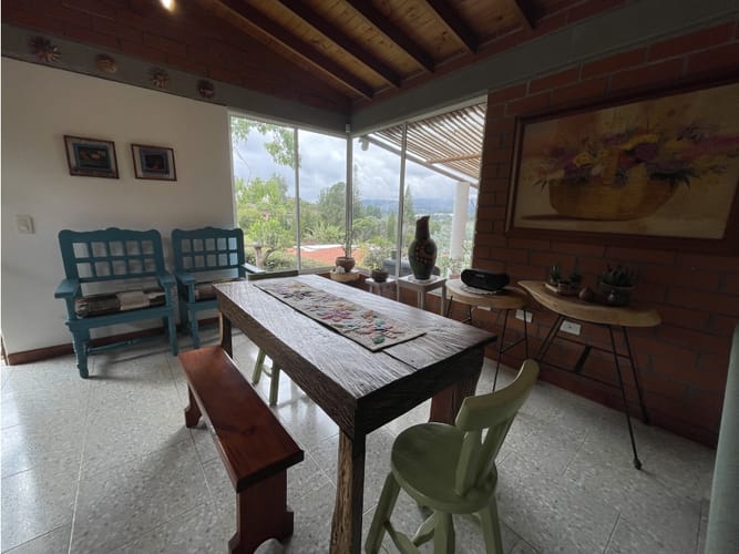 Casa de 3 alcobas en venta en La Clara, Guarne, 162 m² · foto 10 de 13