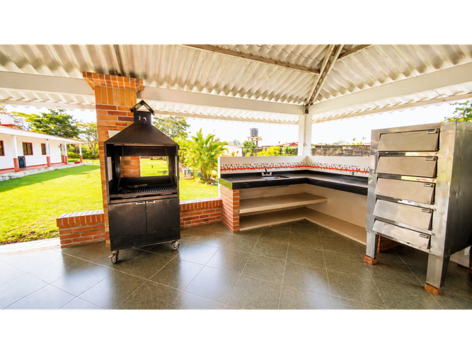 Finca en venta en Las Mercedes, Villavicencio, 420 m² · foto 6 de 19