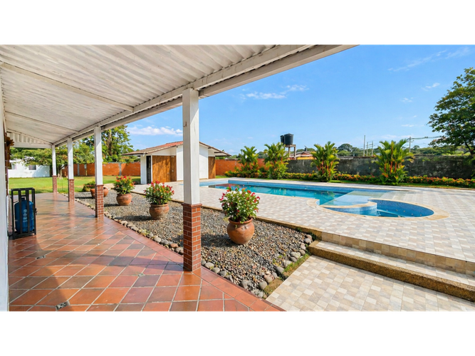 Finca en venta en Las Mercedes, Villavicencio, 420 m² · foto 10 de 19