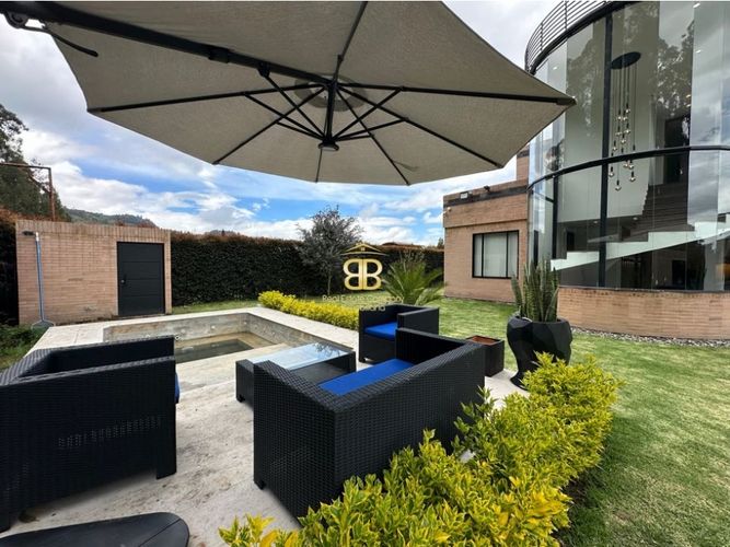 Casa de 3 alcobas en venta en Hatogrande, Sopó, 304 m² · foto 13 de 24