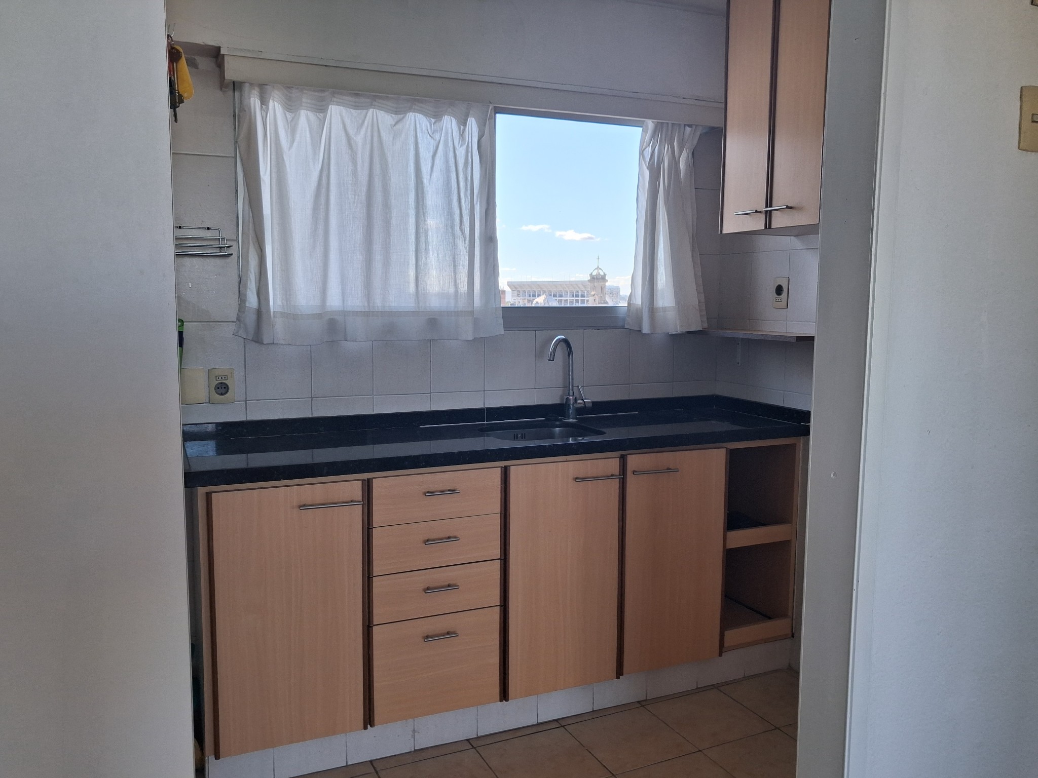 Alquiler Apartamento Albo y Avenida Italia 1 dormitorio Living grande Opción garaje Portero Amplio · Foto 11
