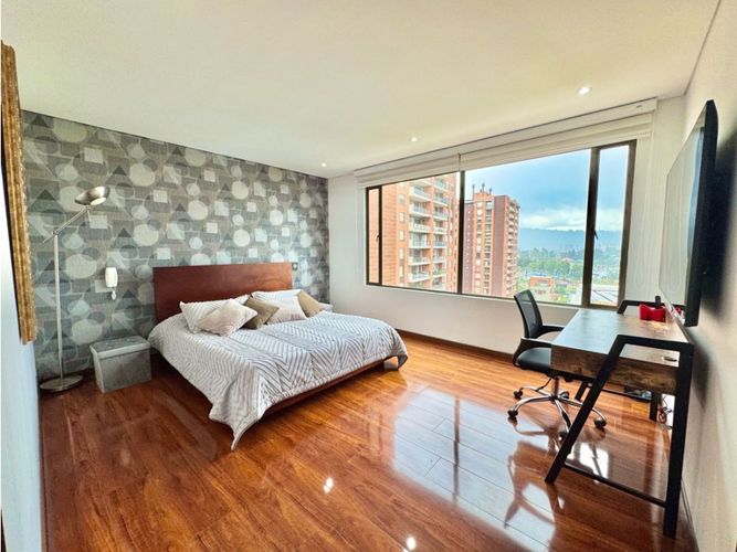Apartamento de 3 alcobas en venta en San Jose De Bavaria, Bogotá, 186 m² · foto 8 de 19