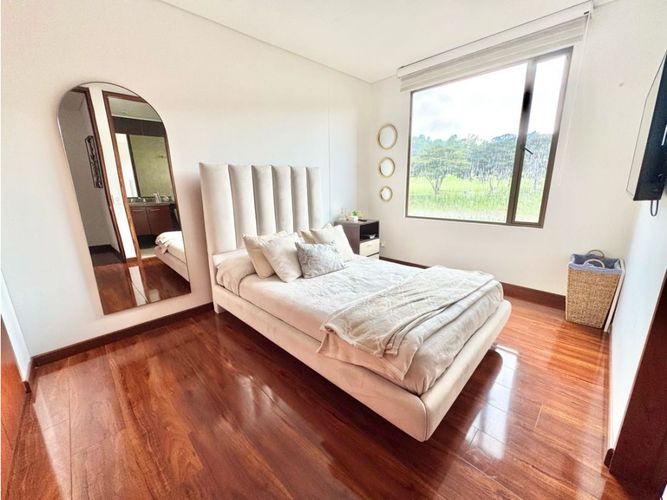 Apartamento de 3 alcobas en venta en San Jose De Bavaria, Bogotá, 186 m² · foto 10 de 19