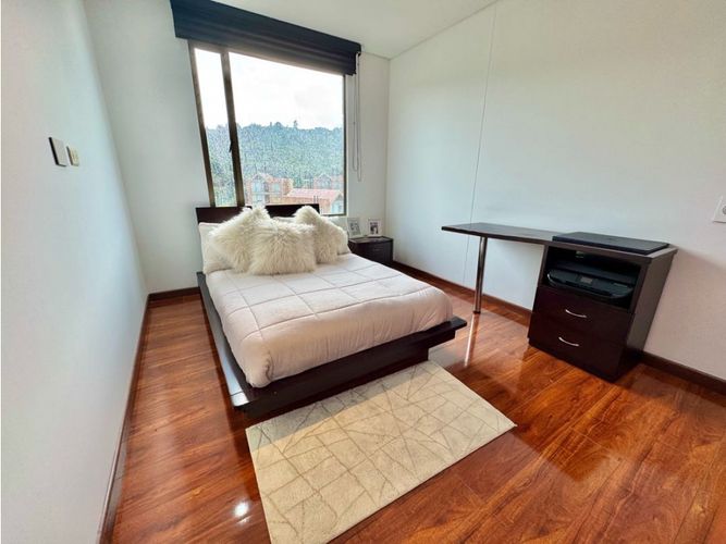 Apartamento de 3 alcobas en venta en San Jose De Bavaria, Bogotá, 186 m² · foto 13 de 19