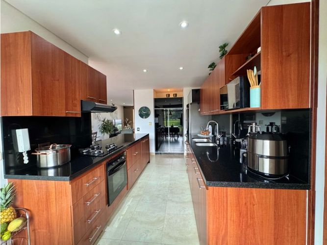 Apartamento de 3 alcobas en venta en San Jose De Bavaria, Bogotá, 186 m² · foto 17 de 19