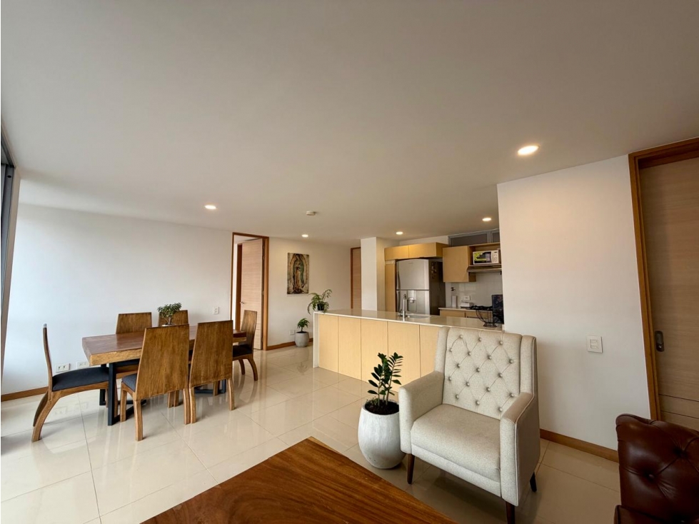 Apartamento en venta en Loma Benedictinos, Envigado · foto 6 de 13