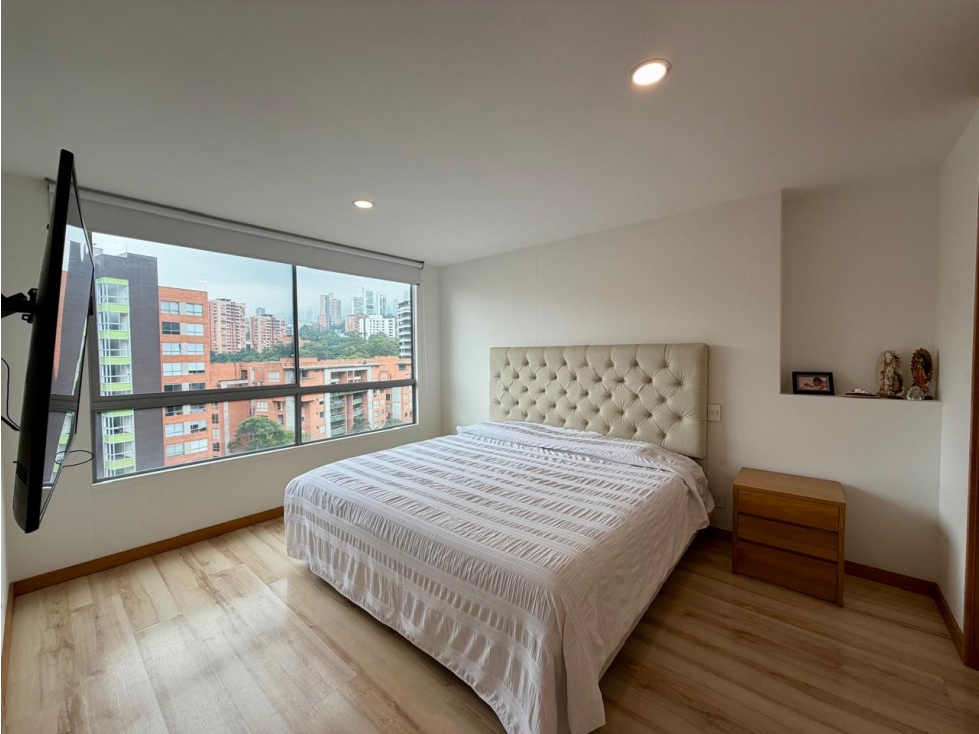 Apartamento en venta en Loma Benedictinos, Envigado · foto 10 de 13