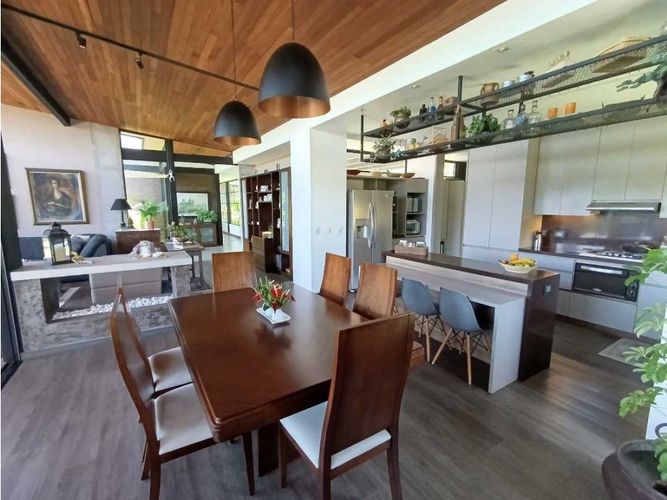 Casa de 3 alcobas en venta en Guamito, La Ceja · foto 8 de 24