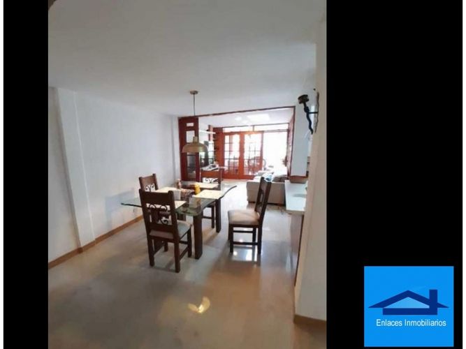 Casa de 5 alcobas en venta en El Dorado, Envigado, 311 m² · foto 3 de 19