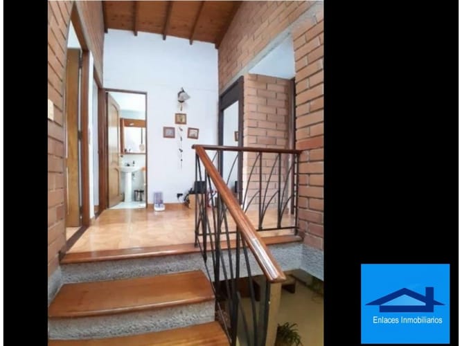 Casa de 5 alcobas en venta en El Dorado, Envigado, 311 m² · foto 5 de 19